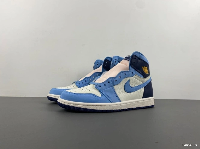 Cheap MAX Air OG 1 Jordan First High in Flight WMNS FD2596-400 0727